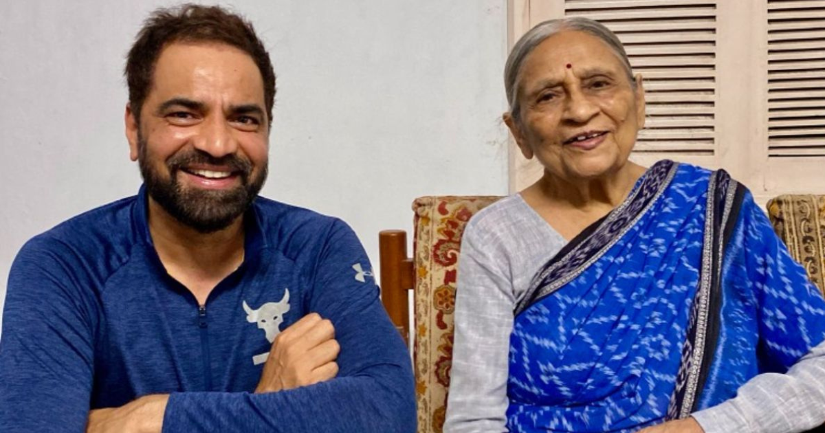 Producer Jay Patel Pays Homage To Noted Social Worker & Educationist, Ms Elaben Bhatt